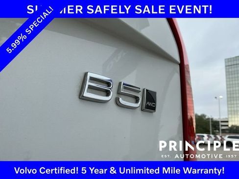 Certified 2025 Volvo XC90 B5 Core AWD/4WD image 16