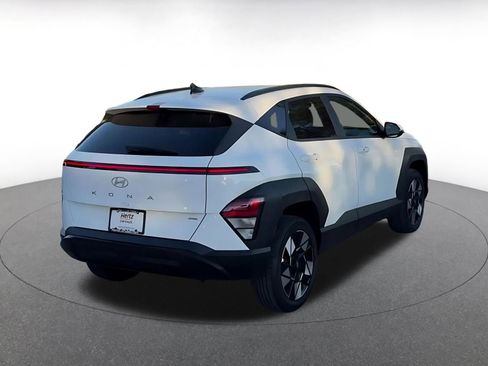 Used 2025 Hyundai Kona SEL image 15
