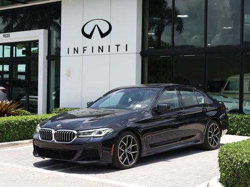 Used 2023 BMW 530i xDrive w/ M Sport Package AWD/4WD image 1