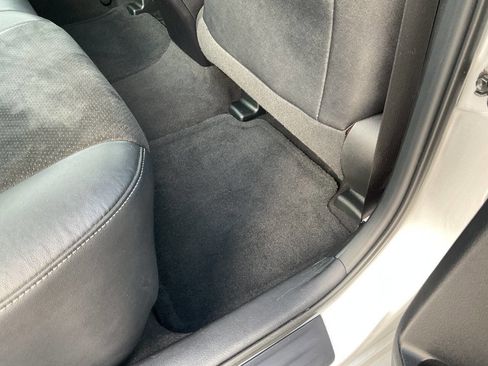 Used 2013 Toyota Camry SE w/ Leather Pkg image 39