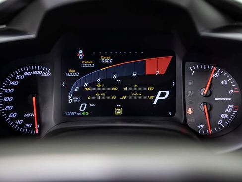 Used 2016 Chevrolet Corvette Z06 w/ Z07 Performance Package RWD image 29