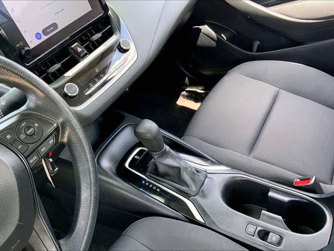 Used 2024 Toyota Corolla LE FWD image 16