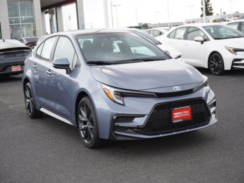 New 2026 Toyota Corolla XSE image 25