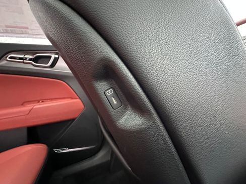 New 2026 Kia Sportage SX Prestige image 21