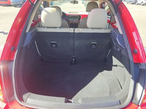Used 2014 Volkswagen Beetle 1.8T FWD image 8
