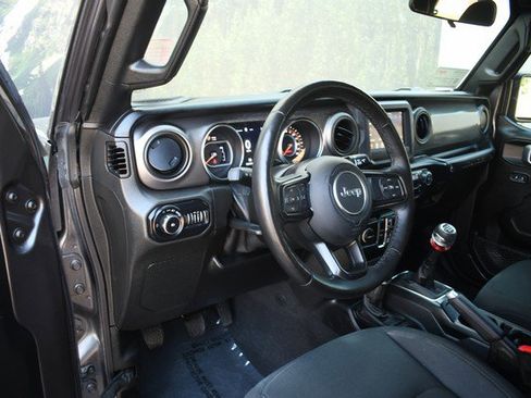 Used 2021 Jeep Wrangler Unlimited Sport AWD/4WD image 14