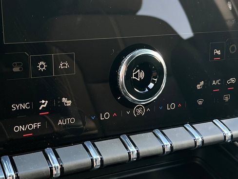 New 2026 GMC Acadia Elevation AWD/4WD image 20