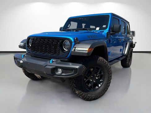 Used 2024 Jeep Wrangler Willys AWD/4WD image 1