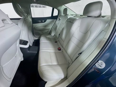 Used 2024 Volvo S60 T8 Ultimate w/ Climate Package image 26