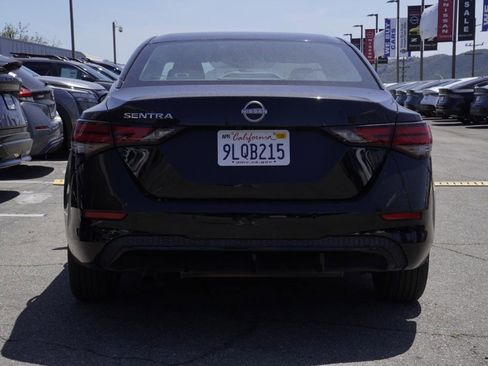 Used 2024 Nissan Sentra S FWD image 5