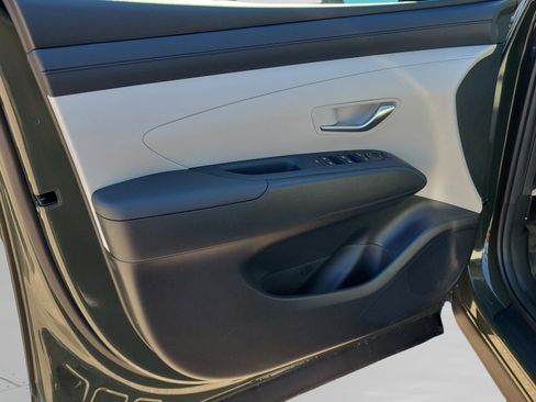 New 2026 Hyundai Tucson SE image 28