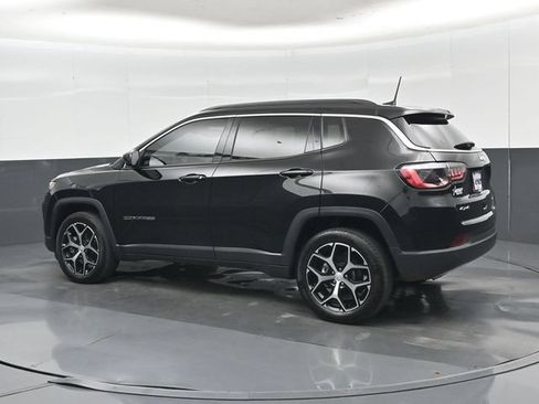 Used 2024 Jeep Compass Limited AWD/4WD image 31