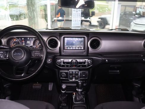 Used 2021 Jeep Wrangler Unlimited Sport AWD/4WD image 33