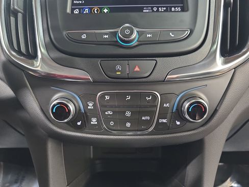 Used 2024 Chevrolet Equinox LT image 21