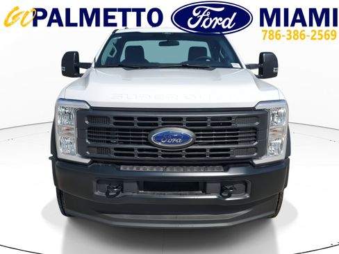 New 2024 Ford F550 4x4 Regular Cab Super Duty image 2