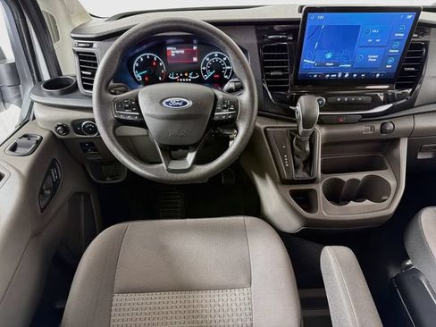 Used 2024 Ford Transit 350 XLT RWD image 28