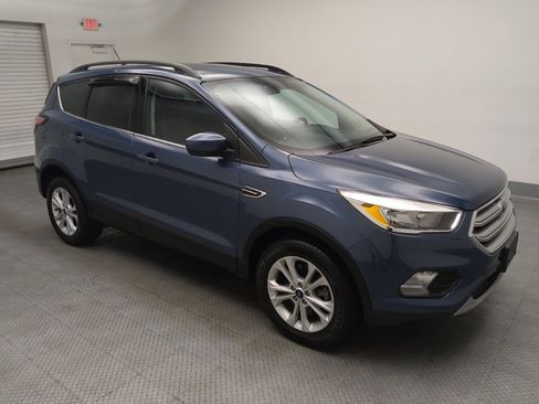 Used 2018 Ford Escape SE w/ SE Sync 3 Package AWD/4WD image 11