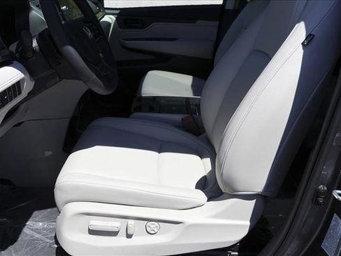 New 2026 Honda Odyssey EX-L image 11