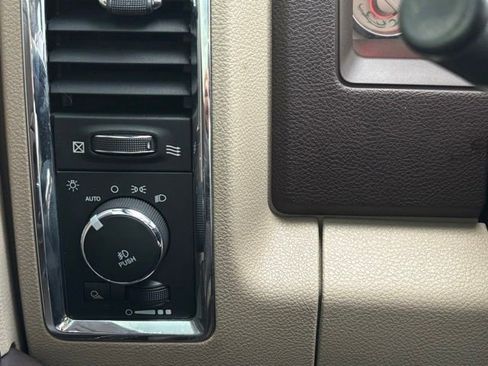 Used 2016 RAM 1500 Laramie Longhorn w/ Convenience Group image 42