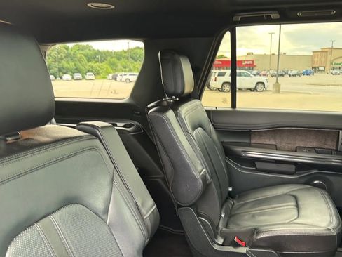 Used 2018 Ford Expedition Limited w/ Equipment Group 301A AWD/4WD image 69