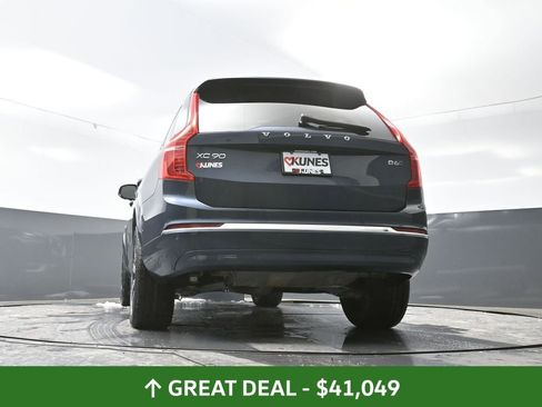 Used 2024 Volvo XC90 B6 Plus image 60