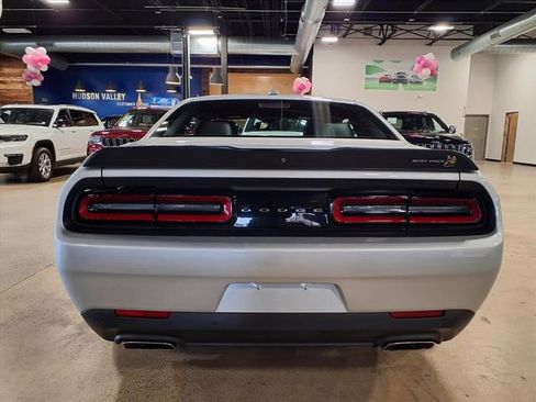 Used 2022 Dodge Challenger R/T Scat Pack w/ Shaker Package image 7