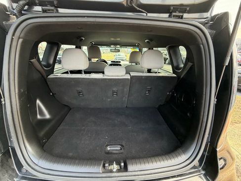 Used 2019 Kia Soul FWD image 9