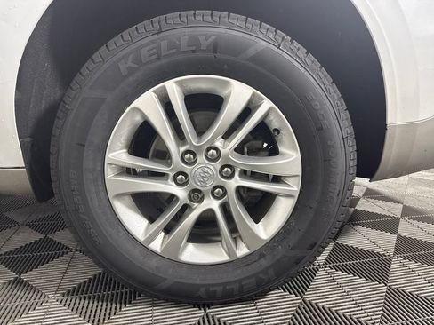 Used 2021 Buick Enclave Essence w/ Sound and Sites Package AWD/4WD image 13