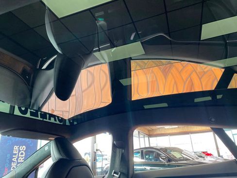 Used 2020 Tesla Model S Long Range Plus image 16