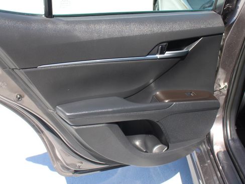 Certified 2024 Toyota Camry SE FWD image 13