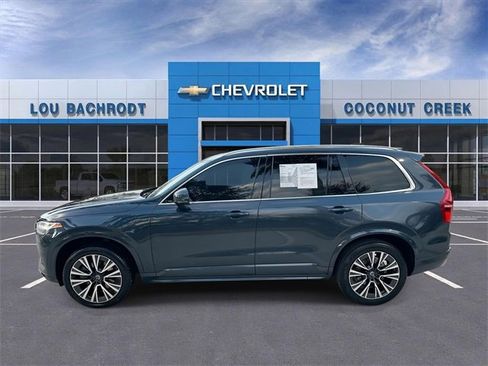 Used 2020 Volvo XC90 T5 Momentum image 5