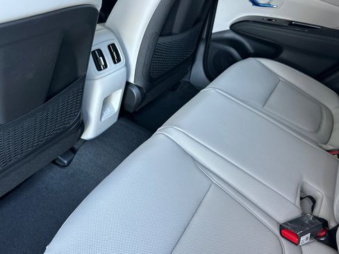 New 2026 Hyundai Tucson Limited AWD/4WD image 12