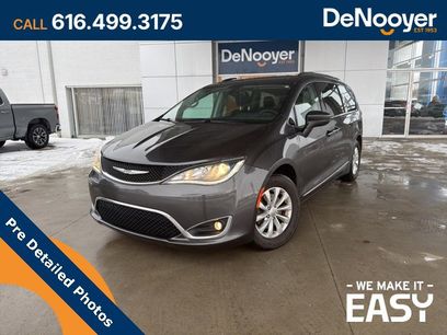 Used 2018 Chrysler Pacifica Touring-L Plus