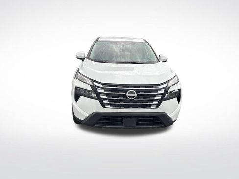 Certified 2024 Nissan Rogue SV FWD image 13