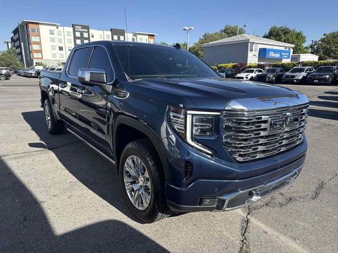 Used 2022 GMC Sierra 1500 Denali AWD/4WD image 4