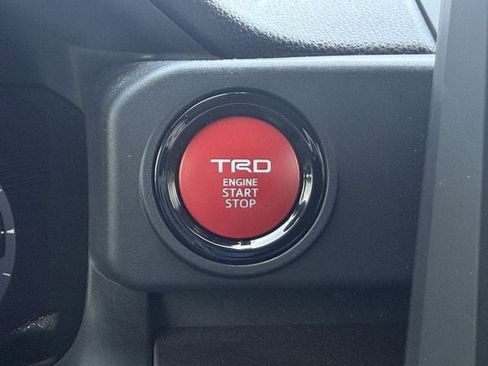 Used 2024 Toyota Tacoma TRD Sport RWD image 19