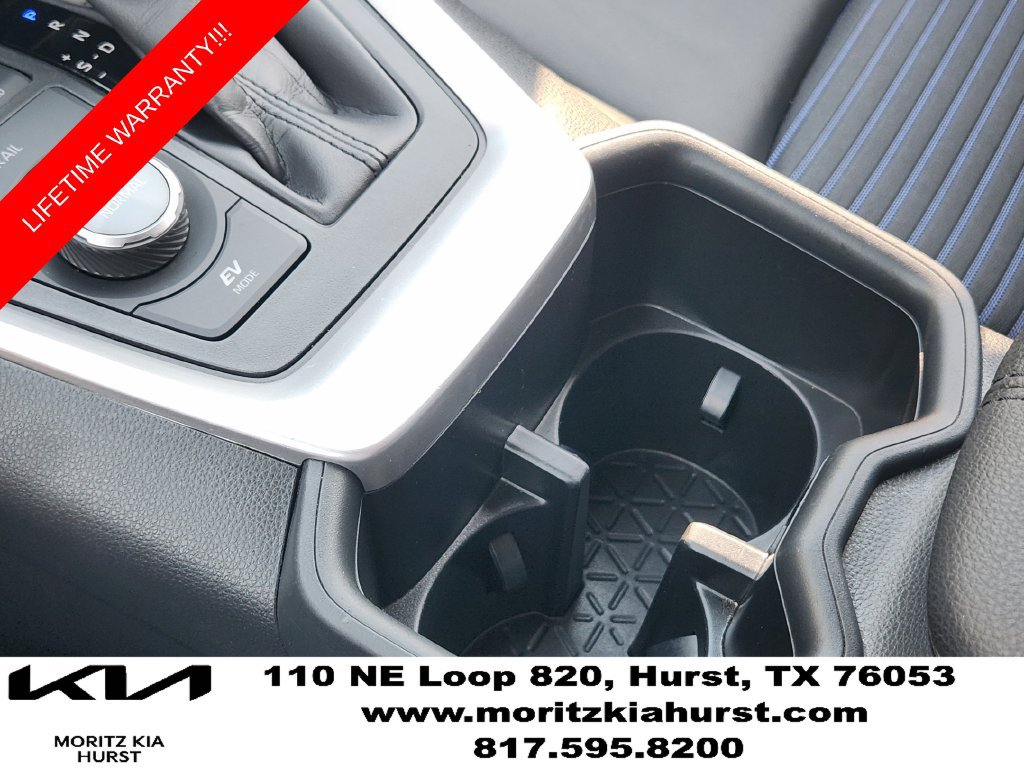 Used 2025 Toyota RAV4 XSE AWD/4WD image 20