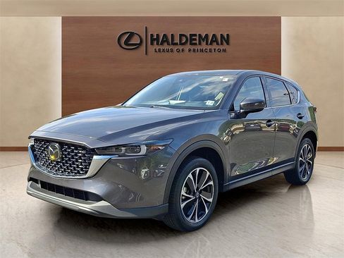 Used 2022 MAZDA CX-5 AWD 2.5 S w/ Premium Plus Pkg image 3