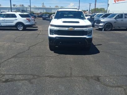 Used 2025 Chevrolet Silverado 2500 Custom w/ Custom Convenience Package
