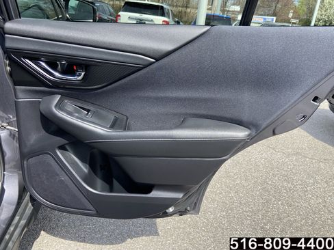 Used 2022 Subaru Outback Premium image 28