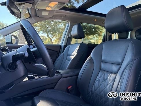 Used 2023 Nissan Rogue Platinum image 29