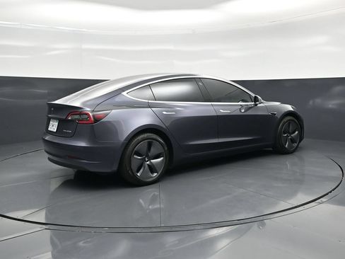 Used 2020 Tesla Model 3 Long Range AWD/4WD image 22