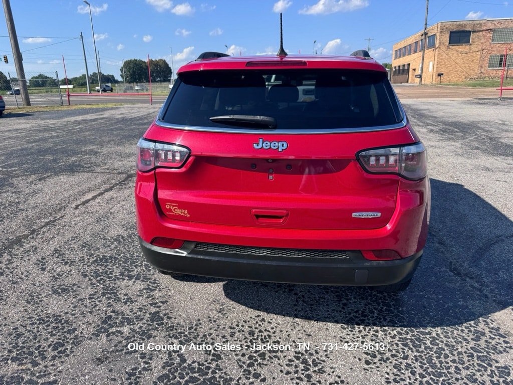 Used 2019 Jeep Compass Latitude FWD image 7