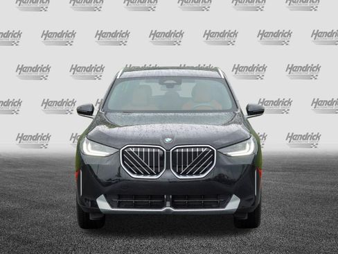 Used 2025 BMW X3 xDrive30i w/ Premium Package AWD/4WD image 3