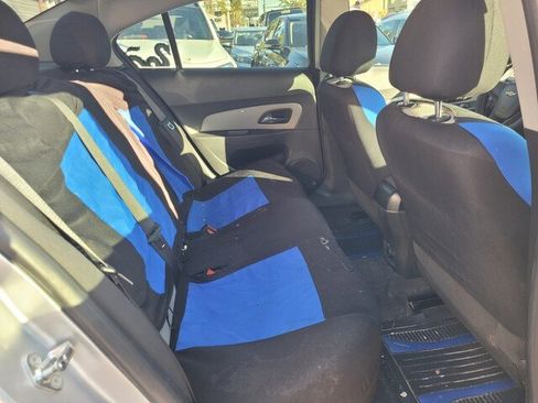 Used 2016 Chevrolet Cruze LS image 11