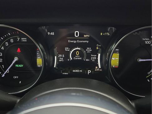 Used 2021 Jeep Wrangler Unlimited Sahara w/ Cold Weather Group image 18