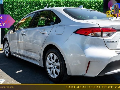 Used 2022 Toyota Corolla LE w/ Carpet Mat Package (TMS) FWD image 8