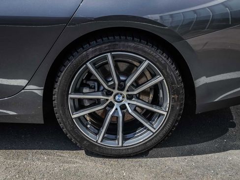 Used 2019 BMW 330i xDrive Sedan w/ Premium Package AWD/4WD image 13