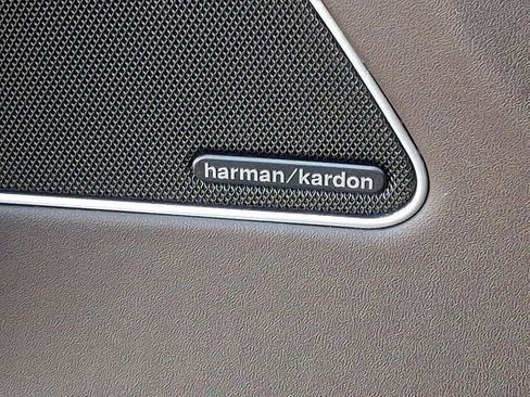 Used 2022 Maserati Levante Modena image 31