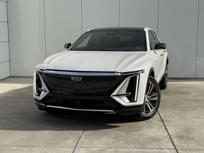 New 2025 Cadillac Lyriq Luxury